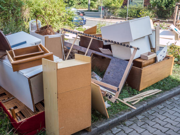 Best Construction Debris Removal  in Hazen, ND